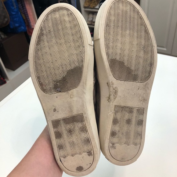 STEVE MADDEN Coulter-Q Quilted Tan Gray Loafer Size 8.5 EUC - Picture 6 of 6